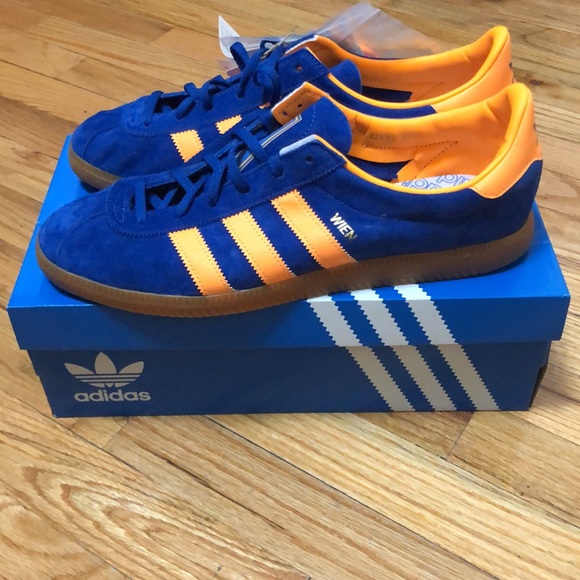 Adidas sneakers - Picture 2 of 5